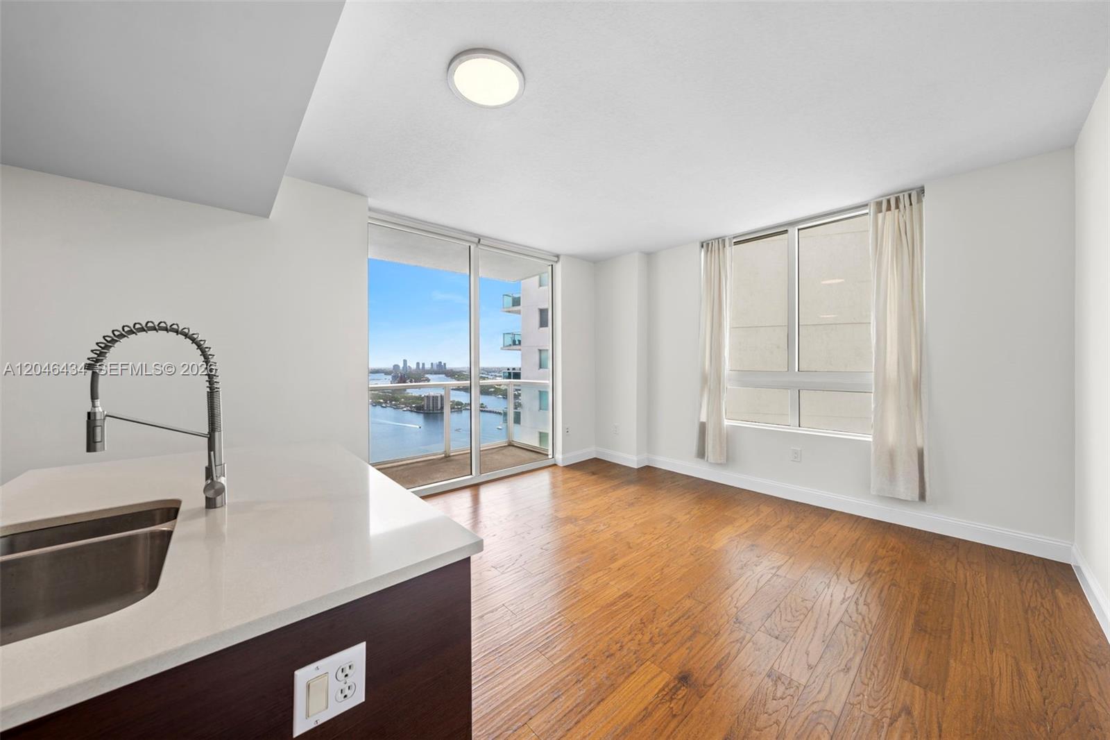 1900 N Bayshore Drive 3503, Miami, FL 33132