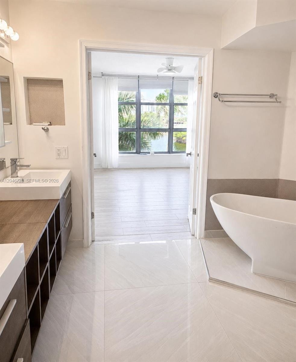 3530 Mystic Pointe Drive 405, Aventura, FL 33180 photo 16