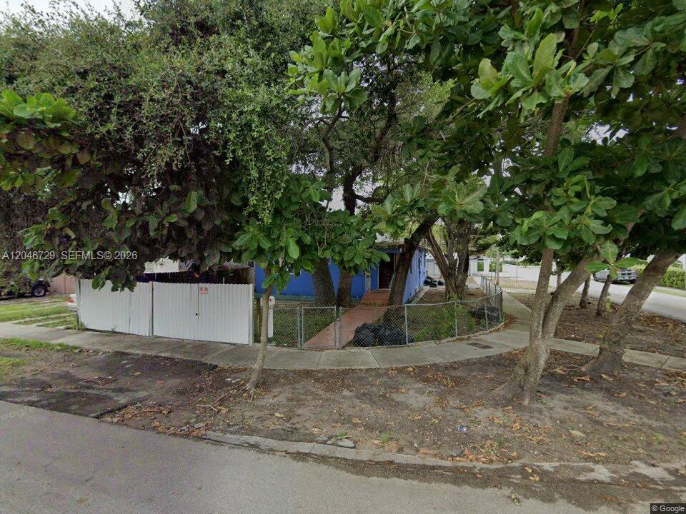 1798 NW 19th Street, Miami, FL 33125