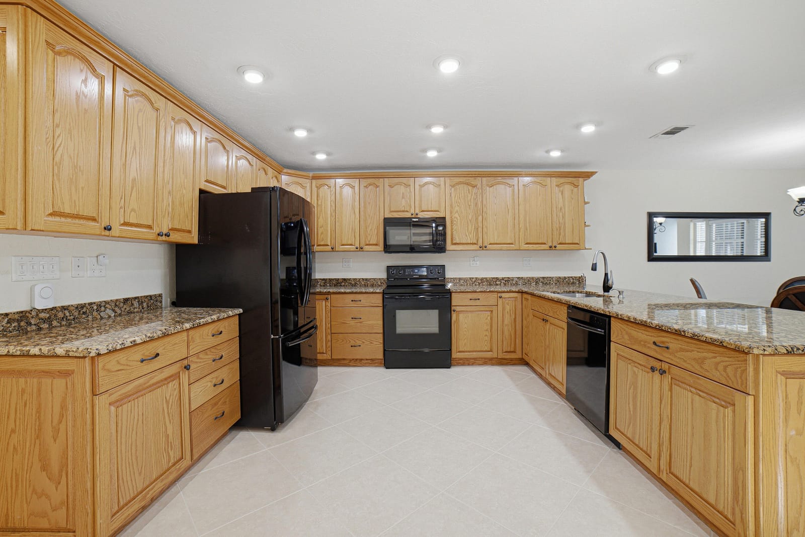 6024 Glendale Drive — photo 9