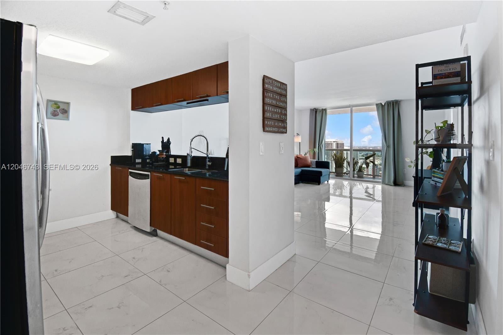 1800 N Bayshore Drive 4106 — photo 7