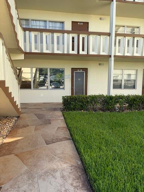 381 Mansfield J — photo 3