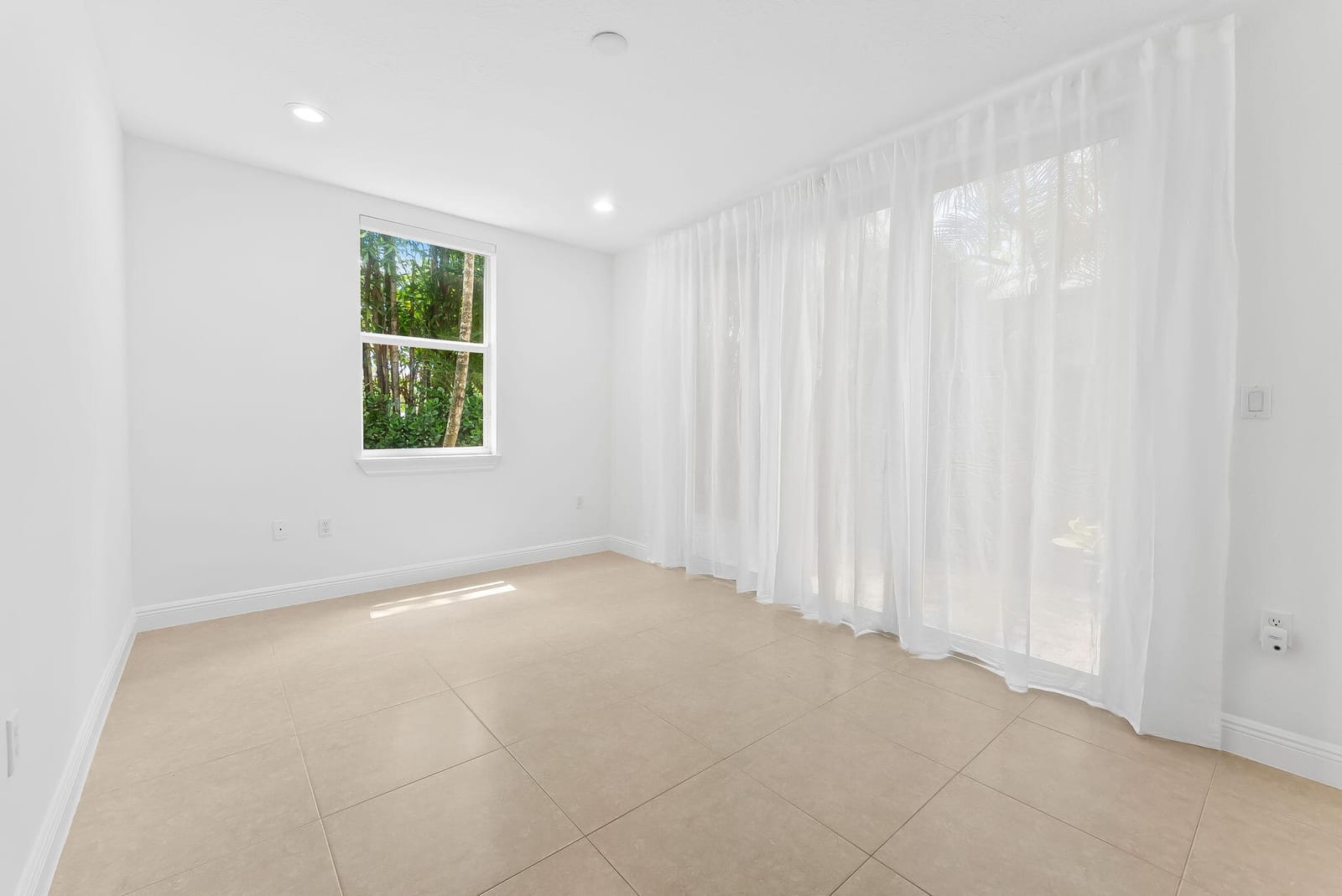 725 SW 4th Avenue, Fort Lauderdale, FL 33315 photo 16