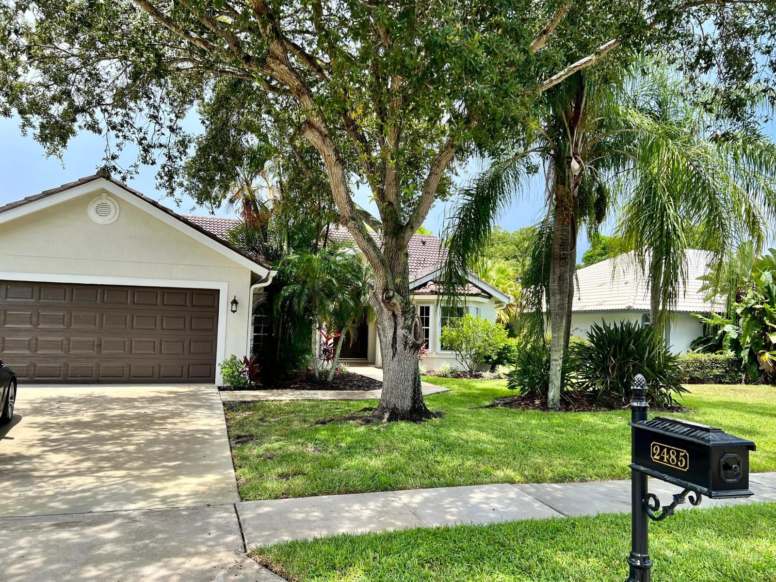 2485 Stonegate Drive