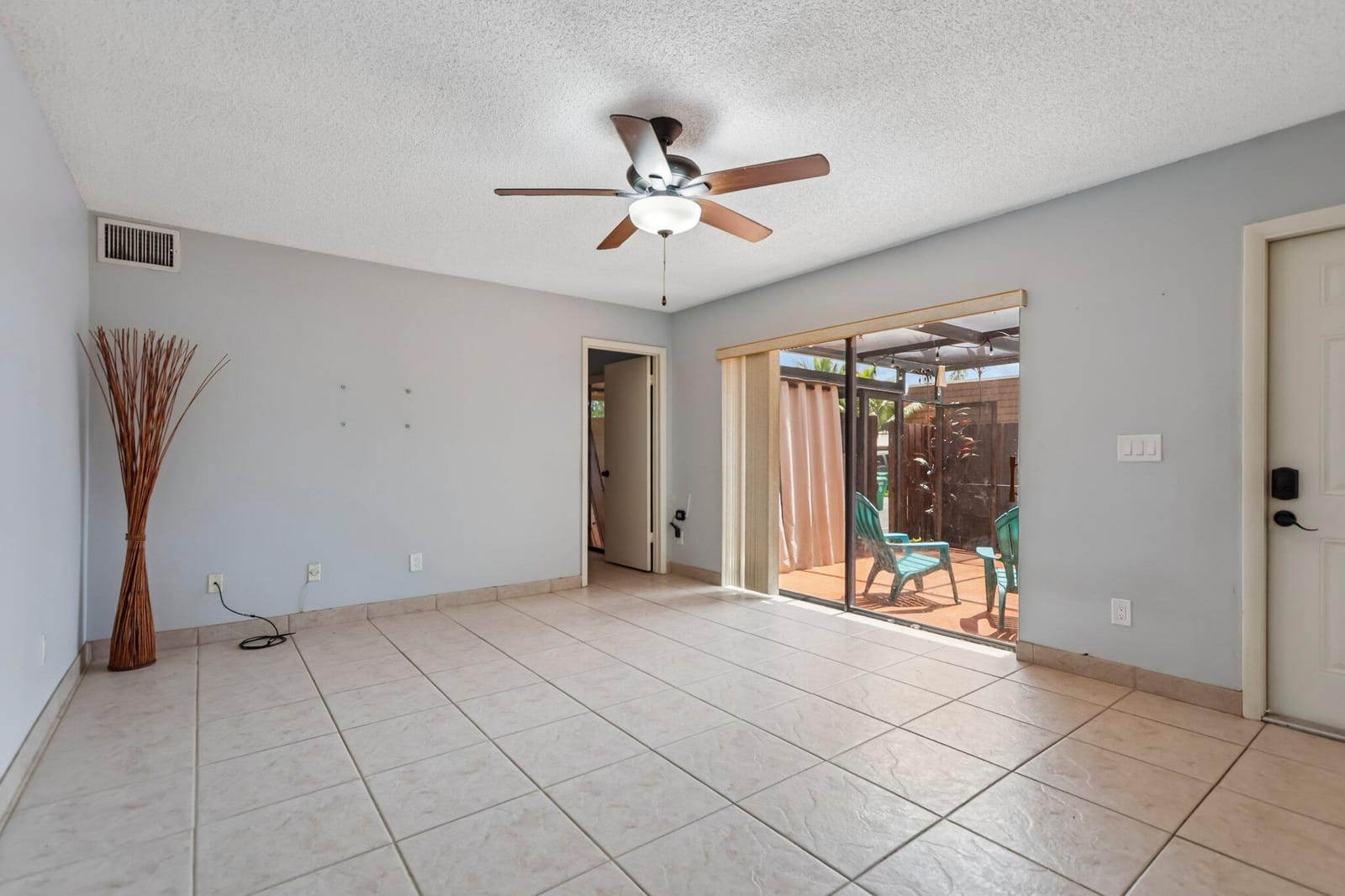 1176 SW 118th Terrace — photo 4