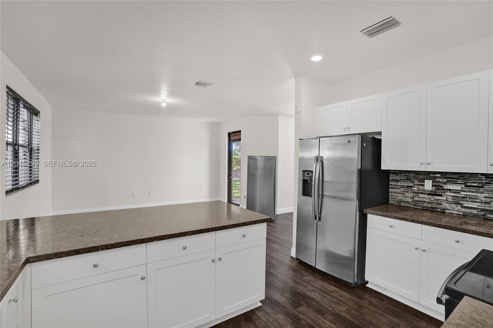 2502 NE 1st Street 0 — photo 12