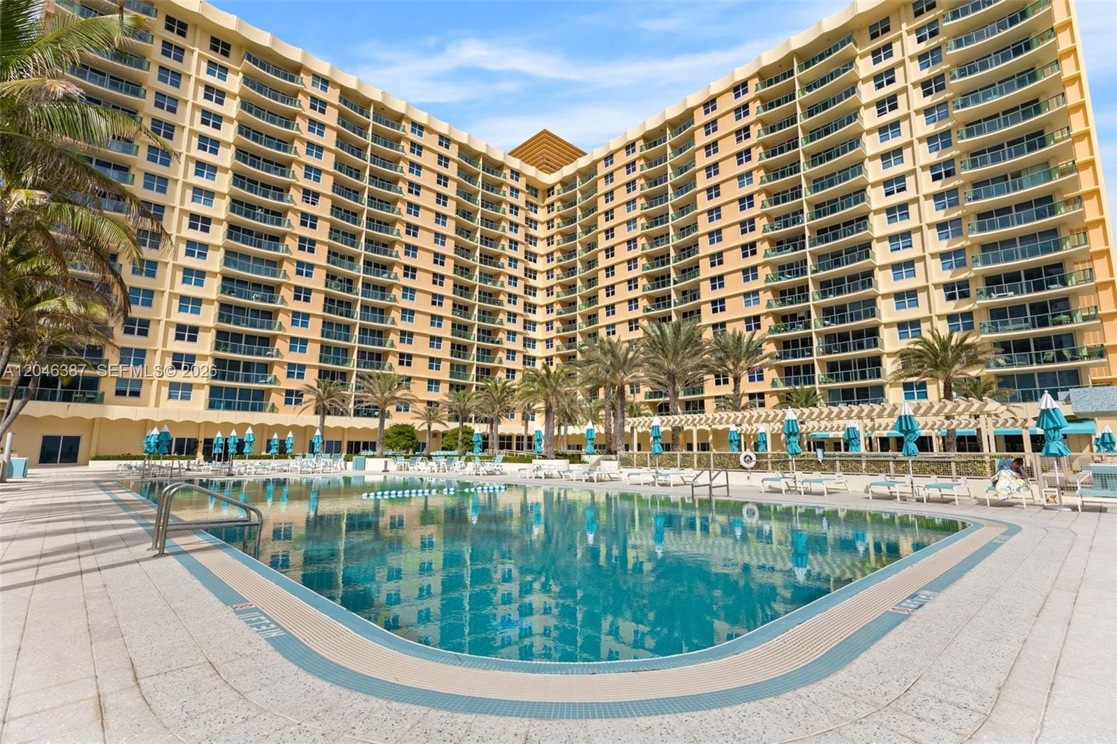 2501 S Ocean Drive 438 — photo 4
