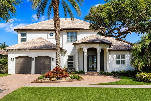 3683 W Lakes Estates Drive, Davie, FL 33328