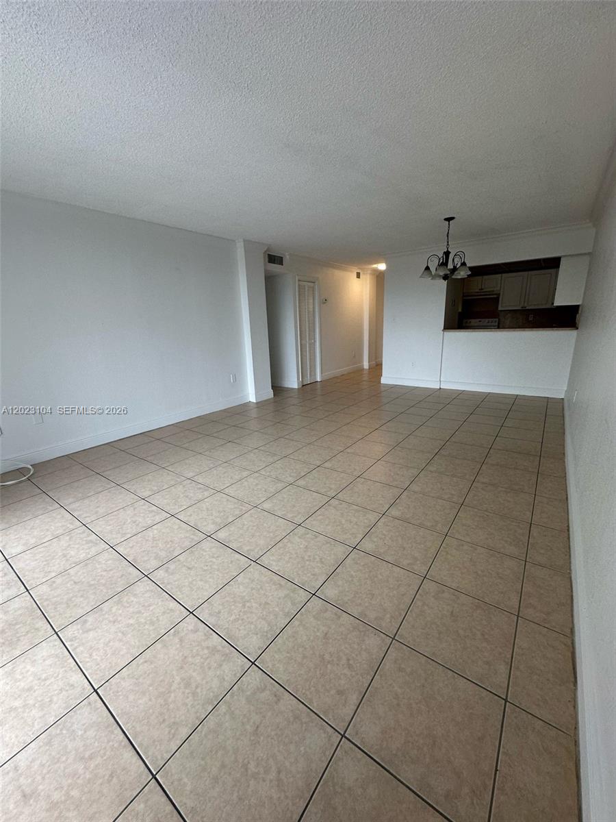 6930 Miami Gardens Drive 1408, Hialeah, FL 33015