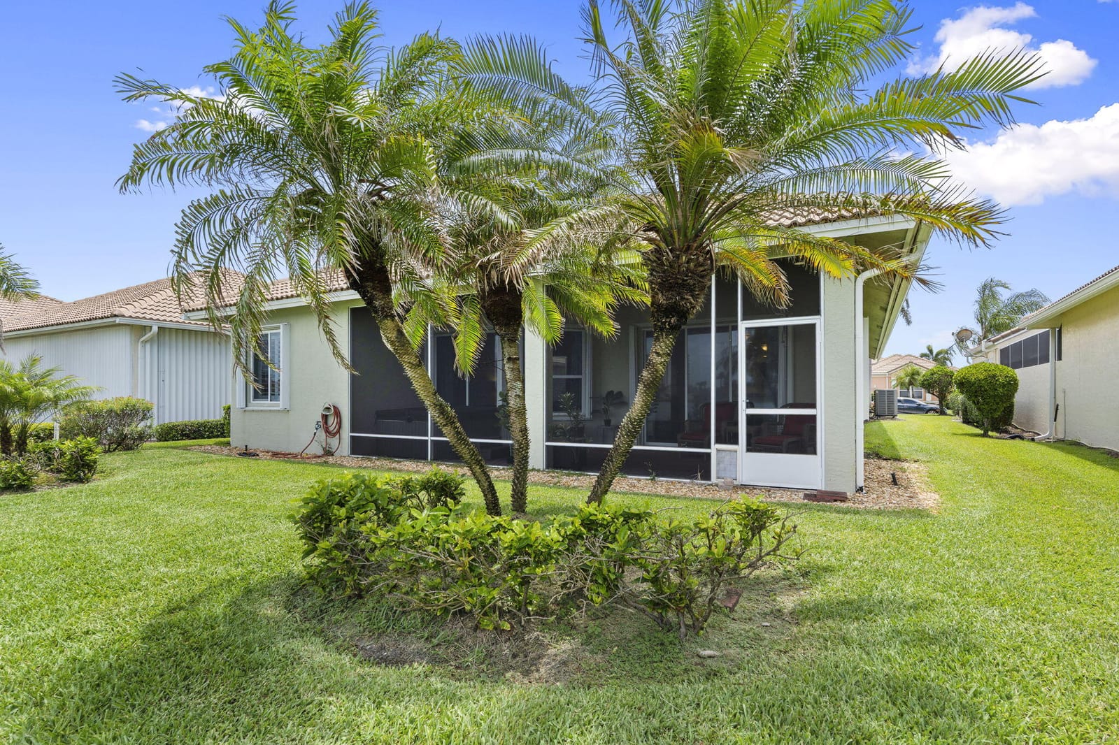 3320 Caracal Drive, Fort Pierce, FL 34949 photo 8