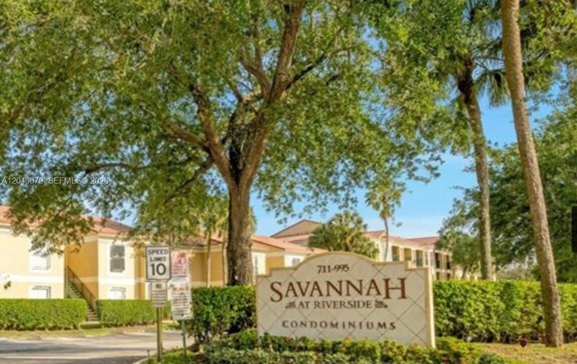 927 Riverside Drive 324, Coral Springs, FL 33071
