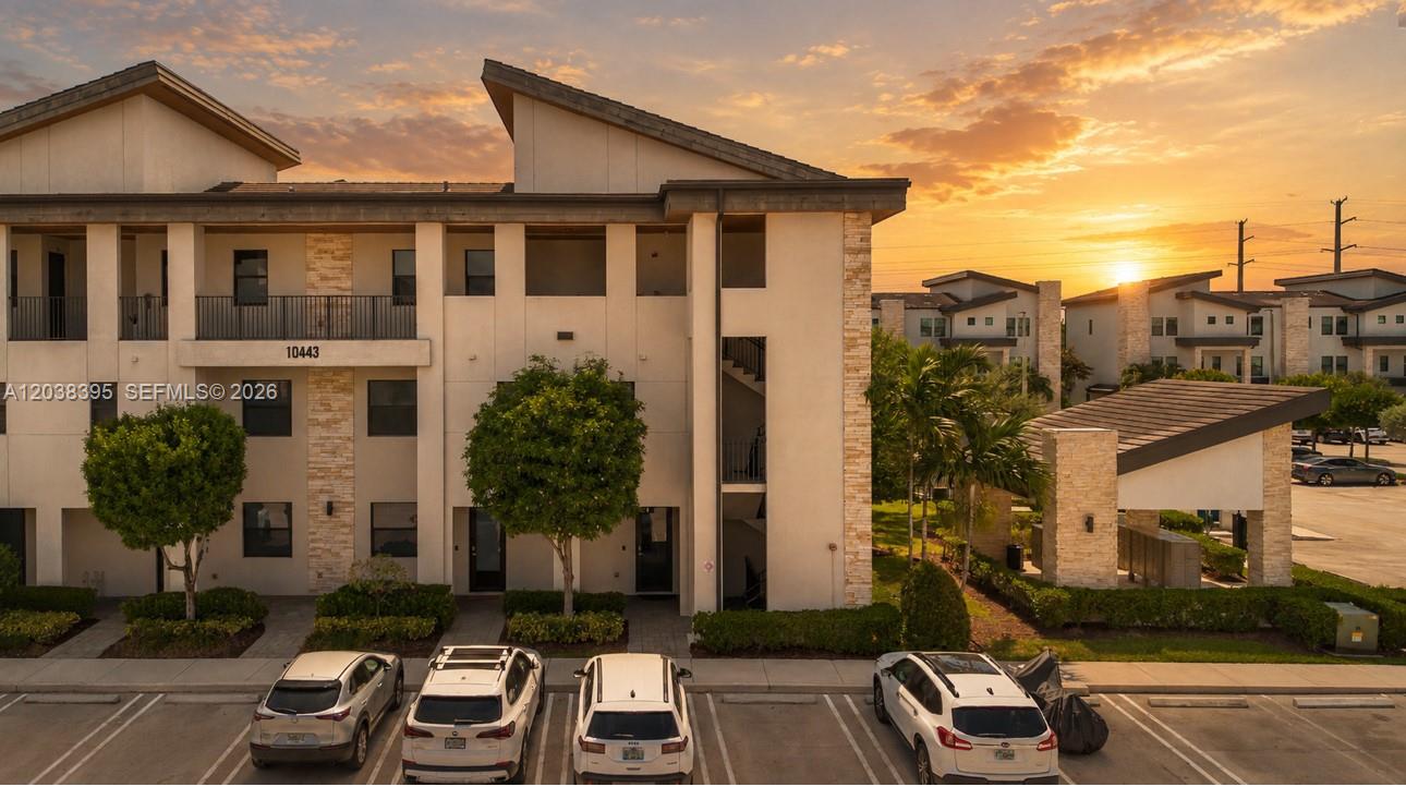 10443 NW 82nd Street 8, Doral, FL 33178