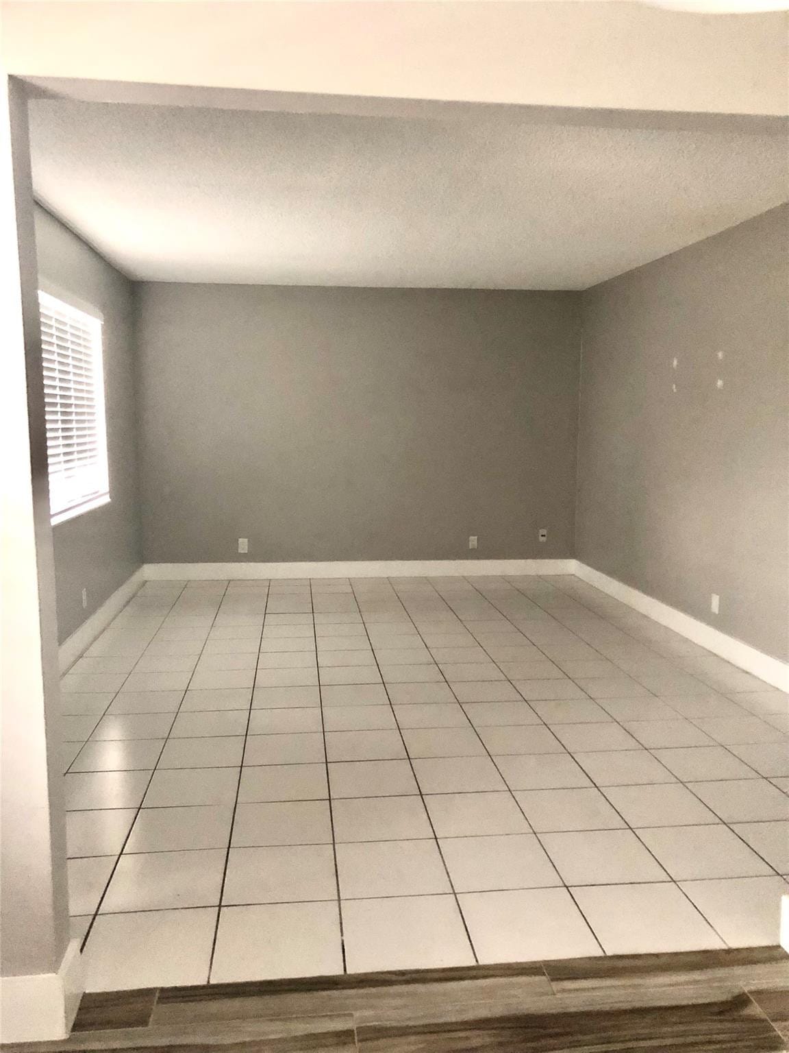 500 NE 2nd Street 215 — photo 3
