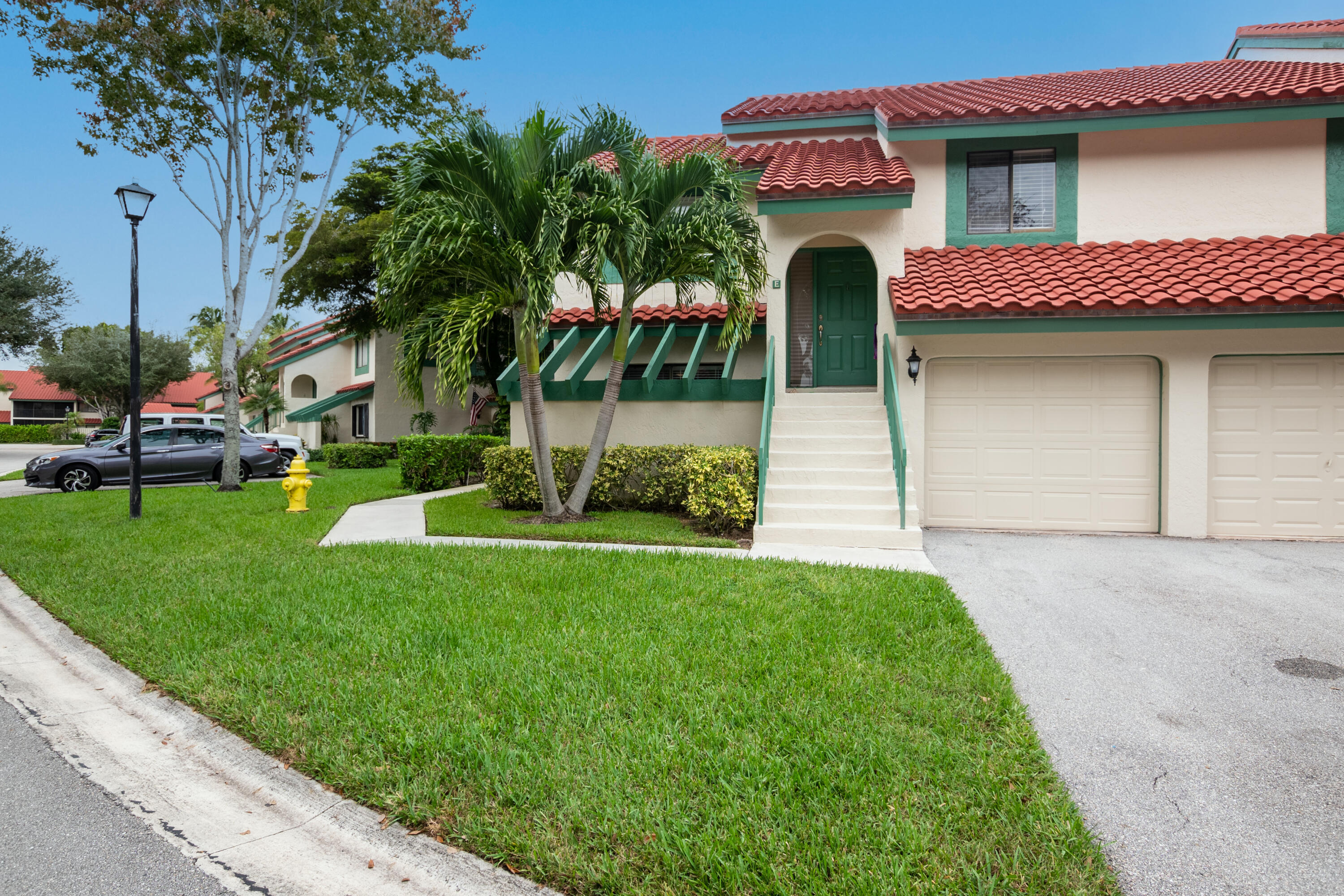 3 Lexington Lane E A, Palm Beach Gardens, FL 33418