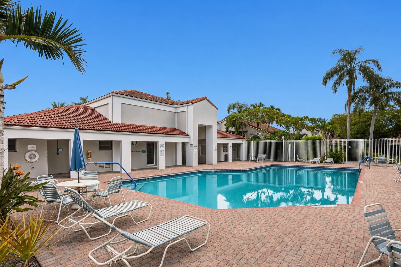 7400 Pinewalk Drive S, Margate, FL 33063 photo 15