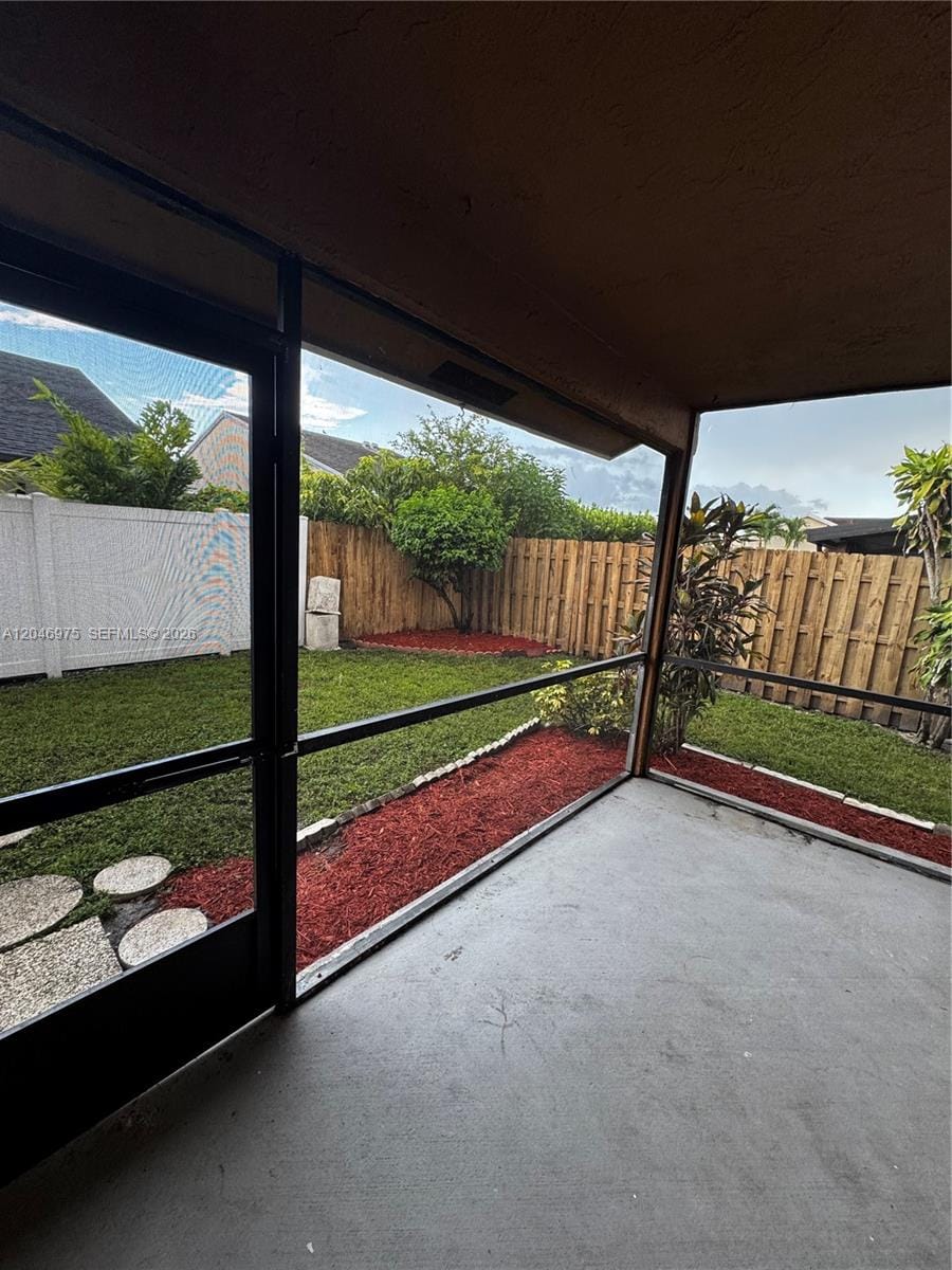 951 SW 109th Avenue — photo 9
