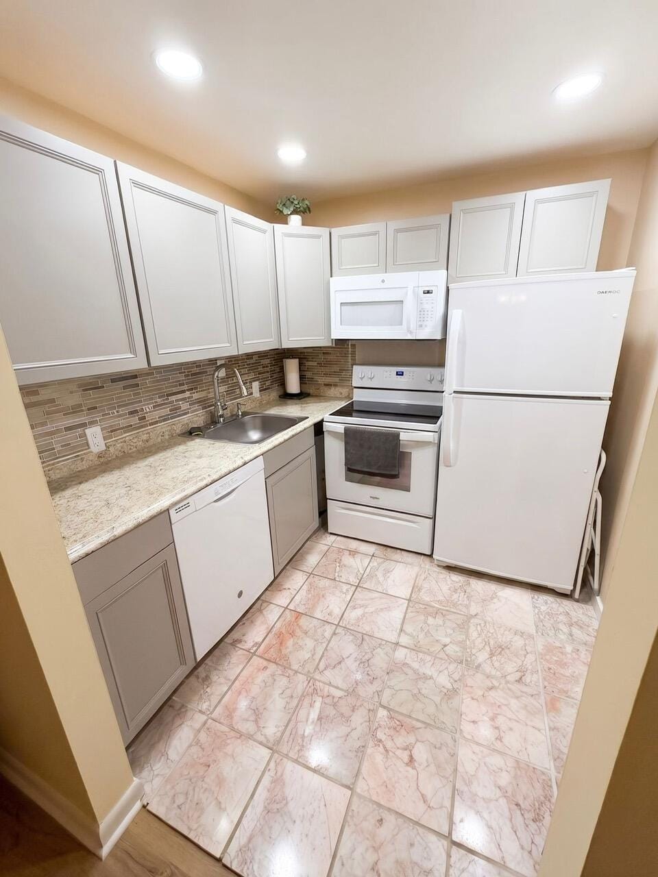 68 Brighton B — photo 12