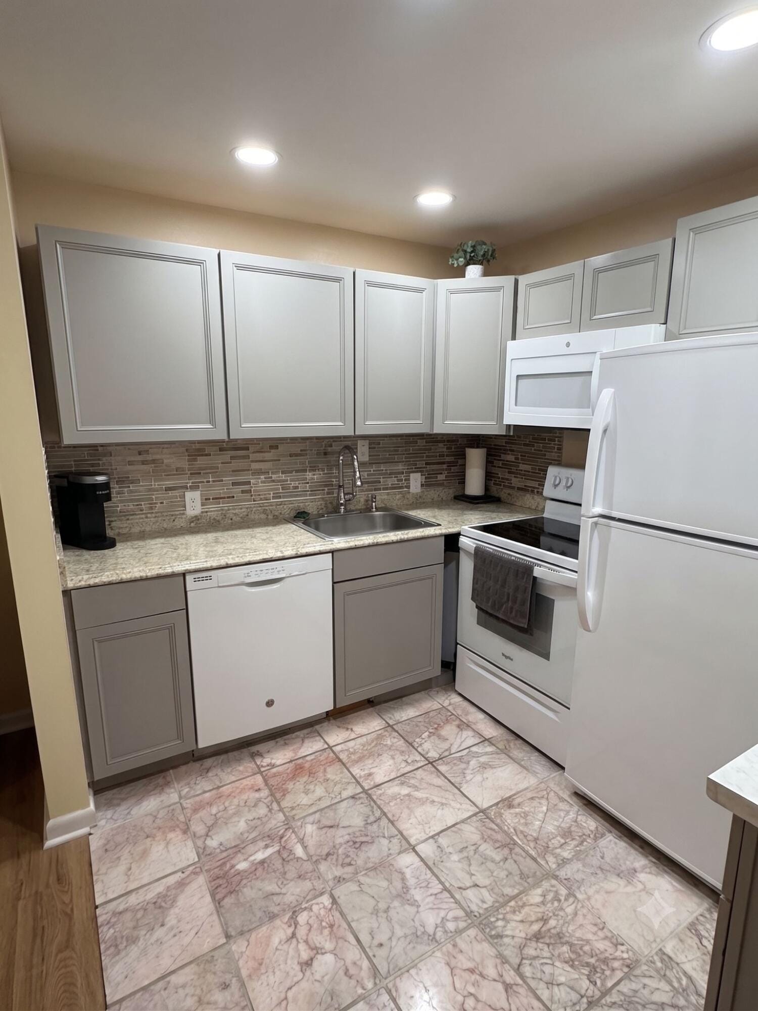 68 Brighton B, Boca Raton, FL 33434 photo 13