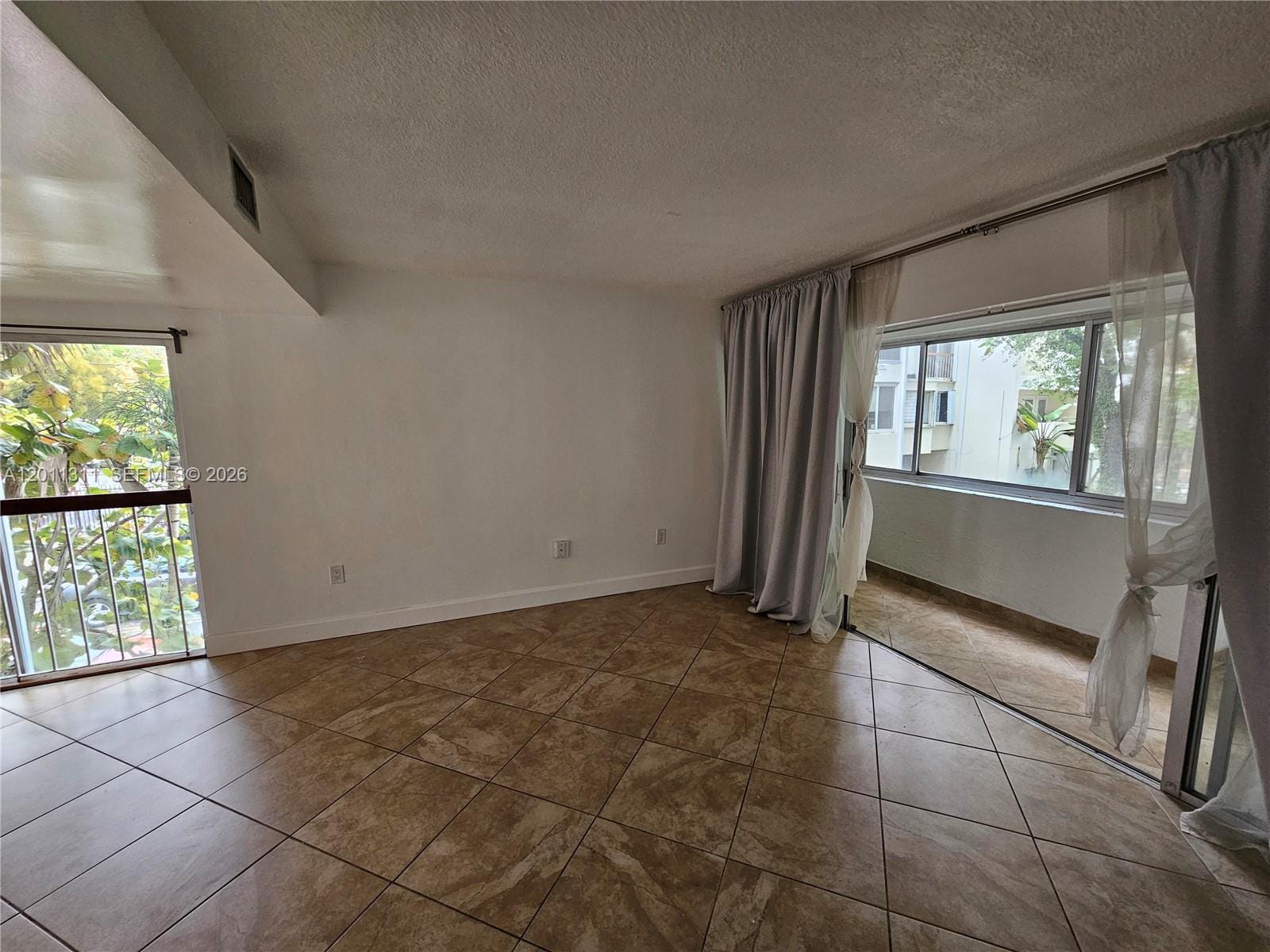 1912 SW 17th Avenue 11, Miami, FL 33145 photo 2