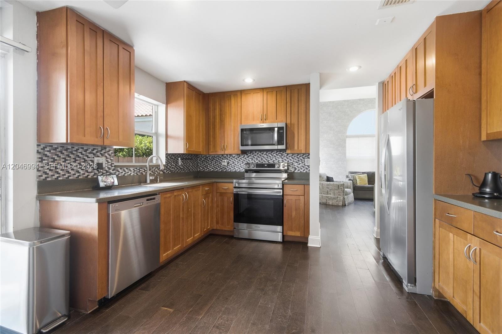 3715 Valais Drive — photo 11