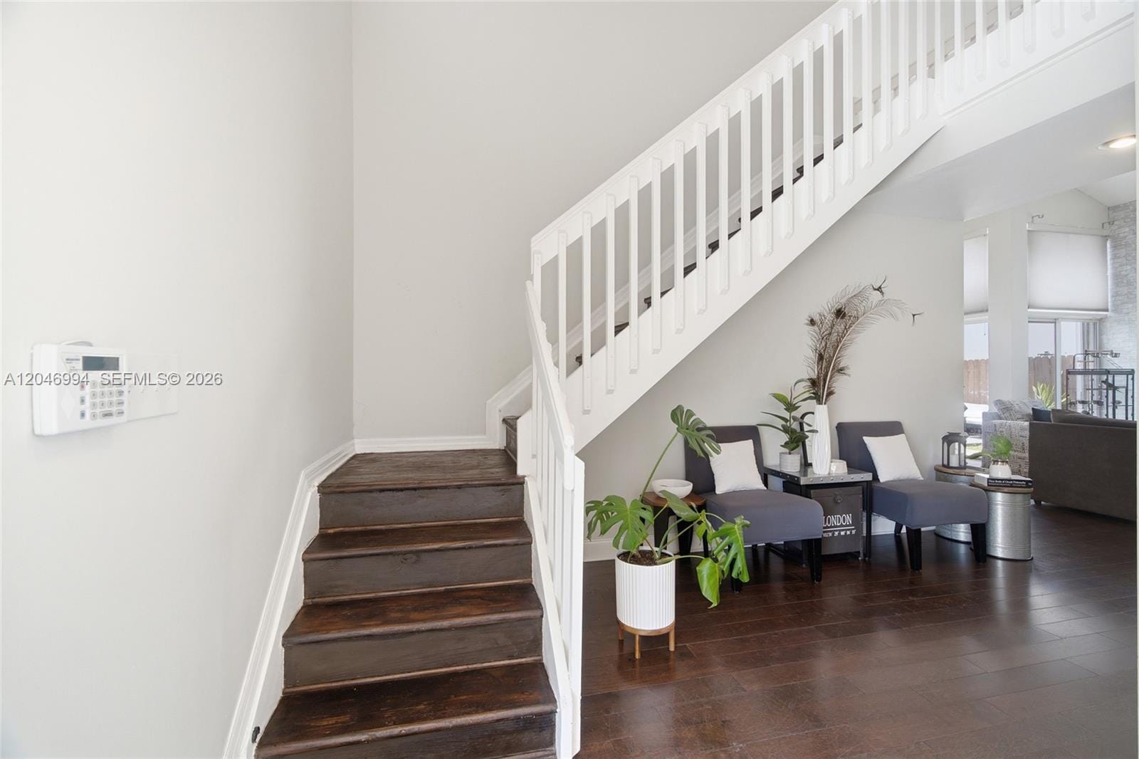 3715 Valais Drive — photo 3