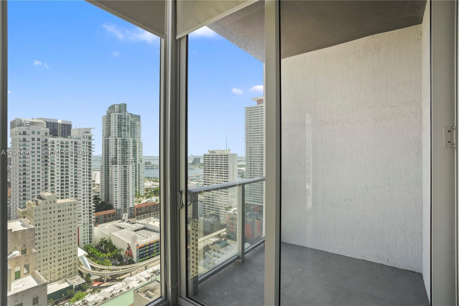 151 SE 1st Street PH04, Miami, FL 33131 photo 9