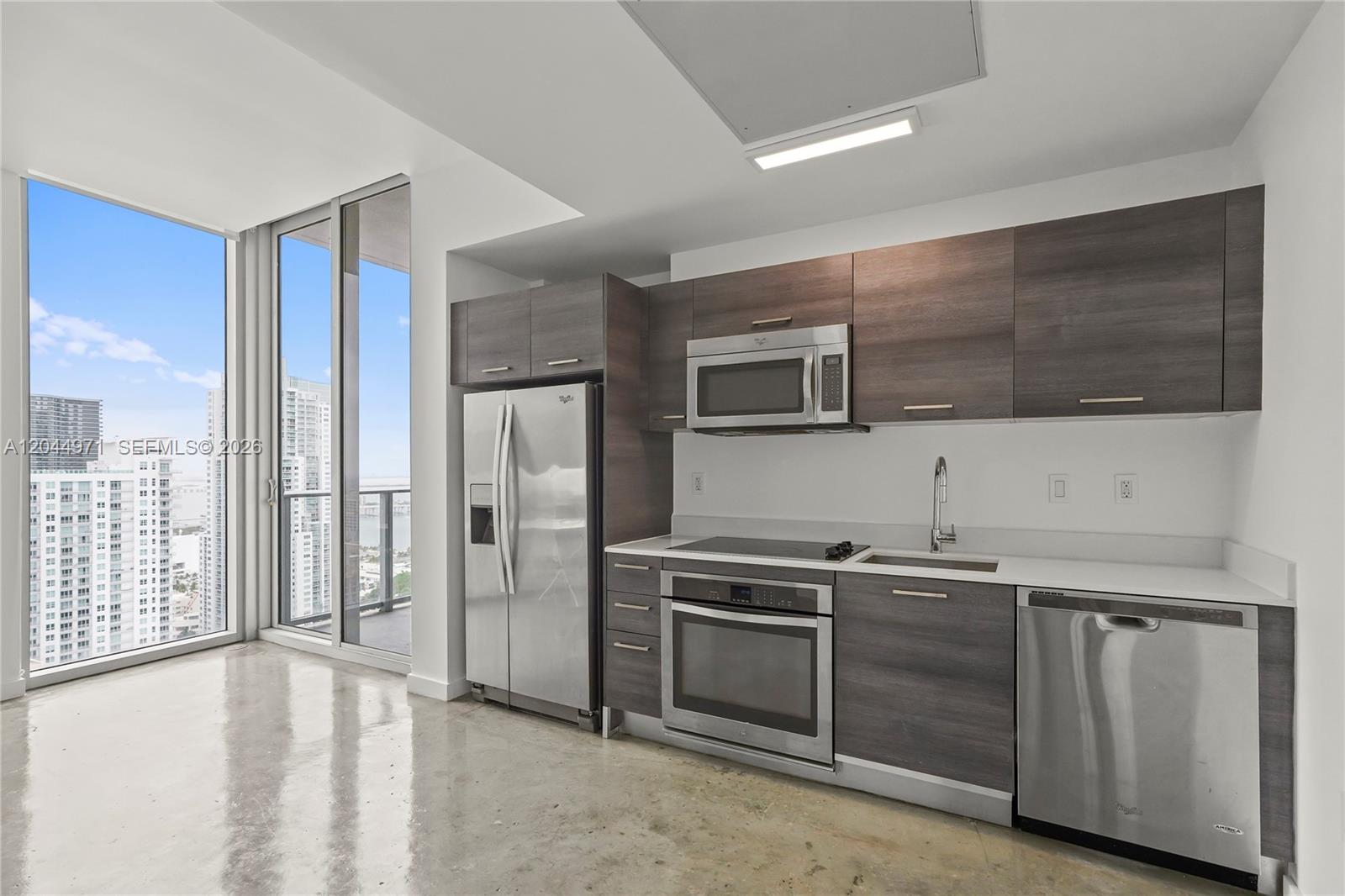 151 SE 1st Street PH04, Miami, FL 33131