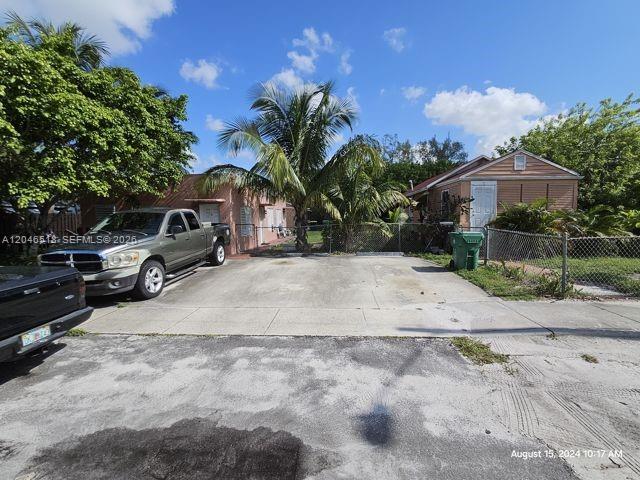 22 SW 11th Street, Dania Beach, FL 33004