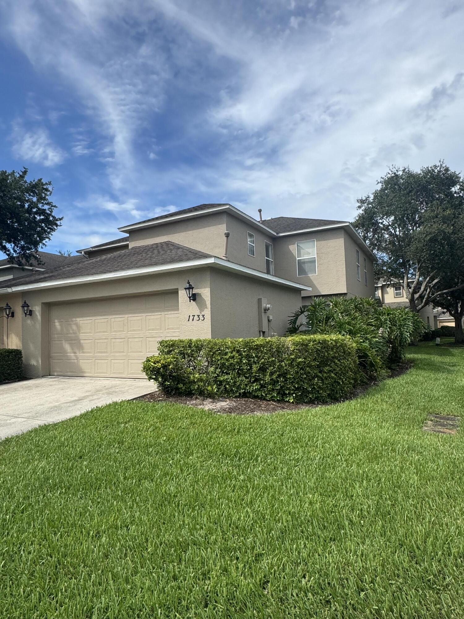 1733 Pointe West Way, Vero Beach, FL 32966