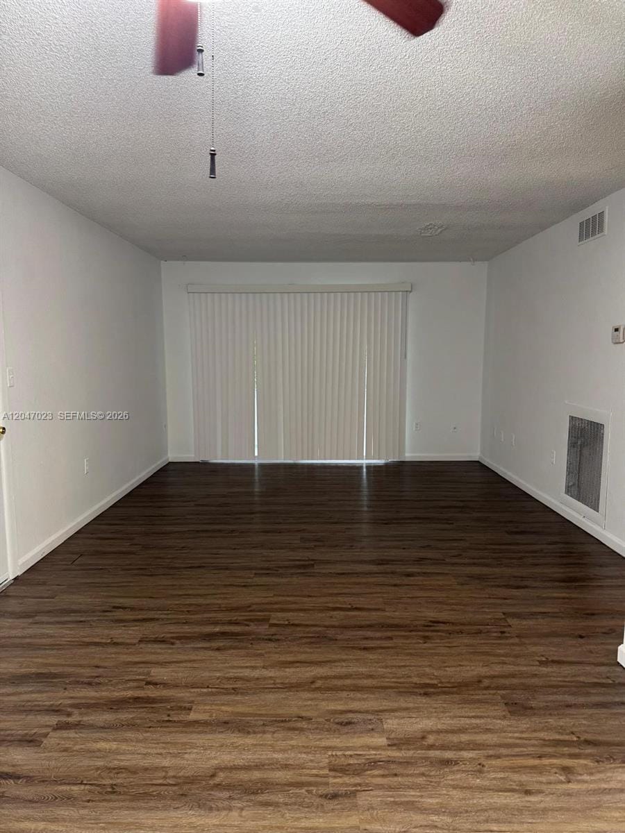 411 Executive Center Drive 203 — photo 10