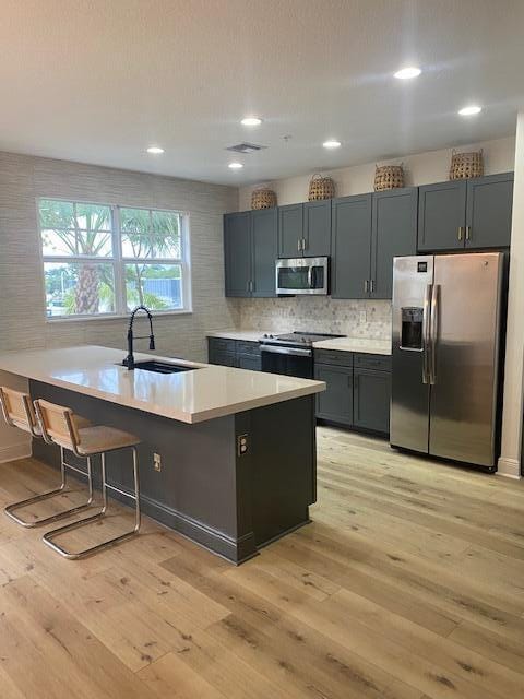 229 N Latitude Circle — photo 2