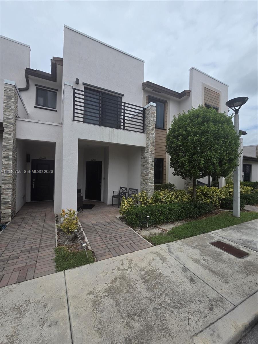 21124 NE 8th Avenue 211, Miami, FL 33179