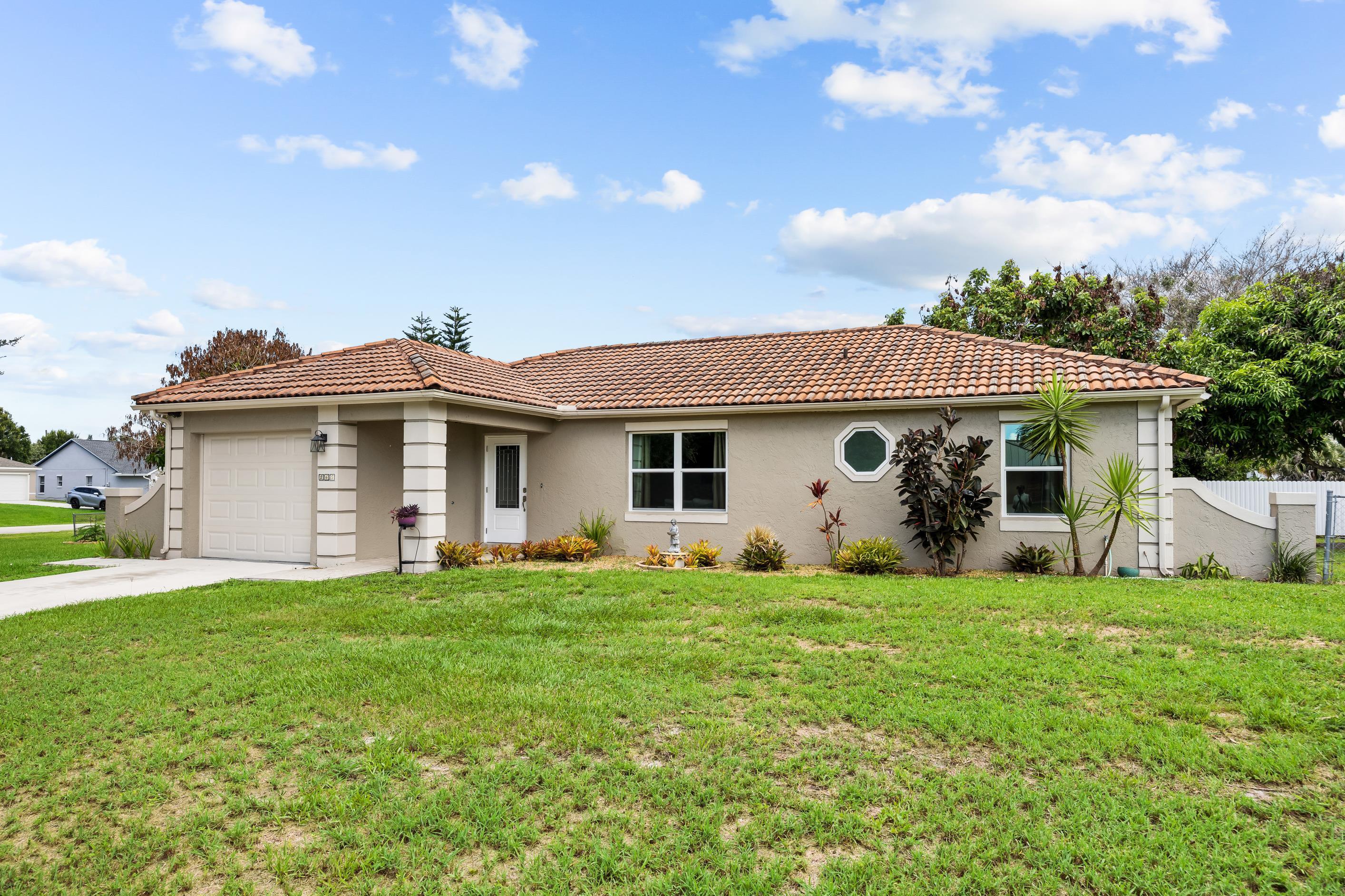 265 SW Dalton Circle, Port St. Lucie, FL 34953