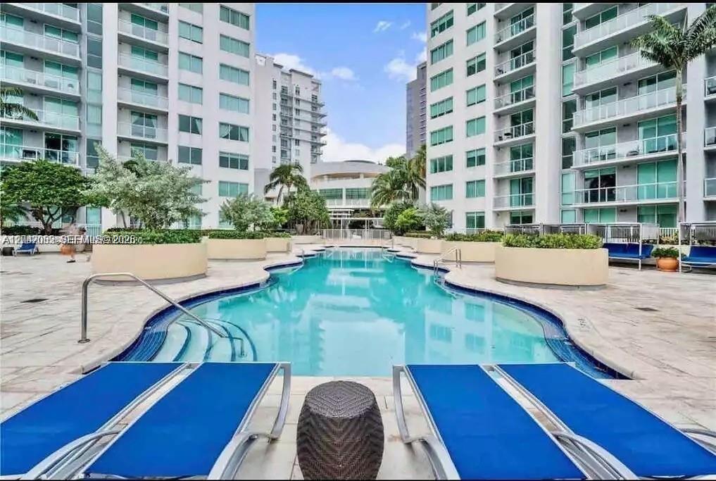 244 Biscayne Boulevard 2610, Miami, FL 33132