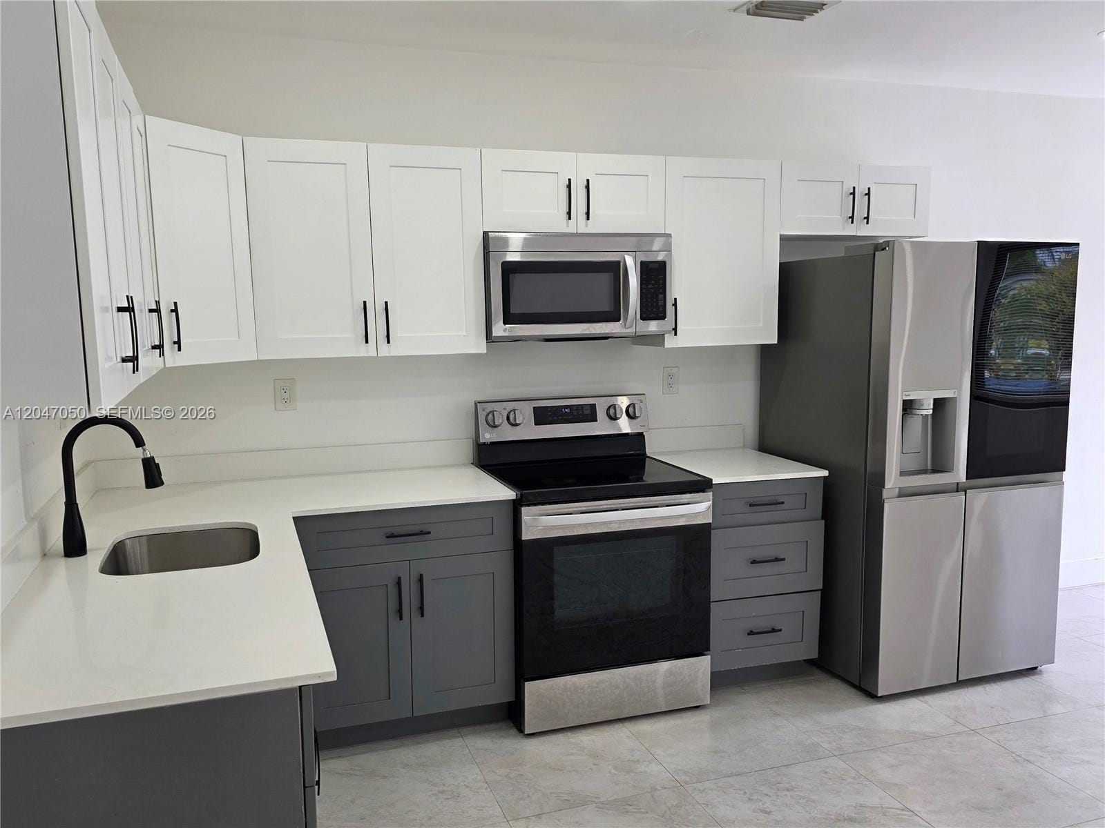 1102 NW 103rd Street, Miami, FL 33150 photo 22