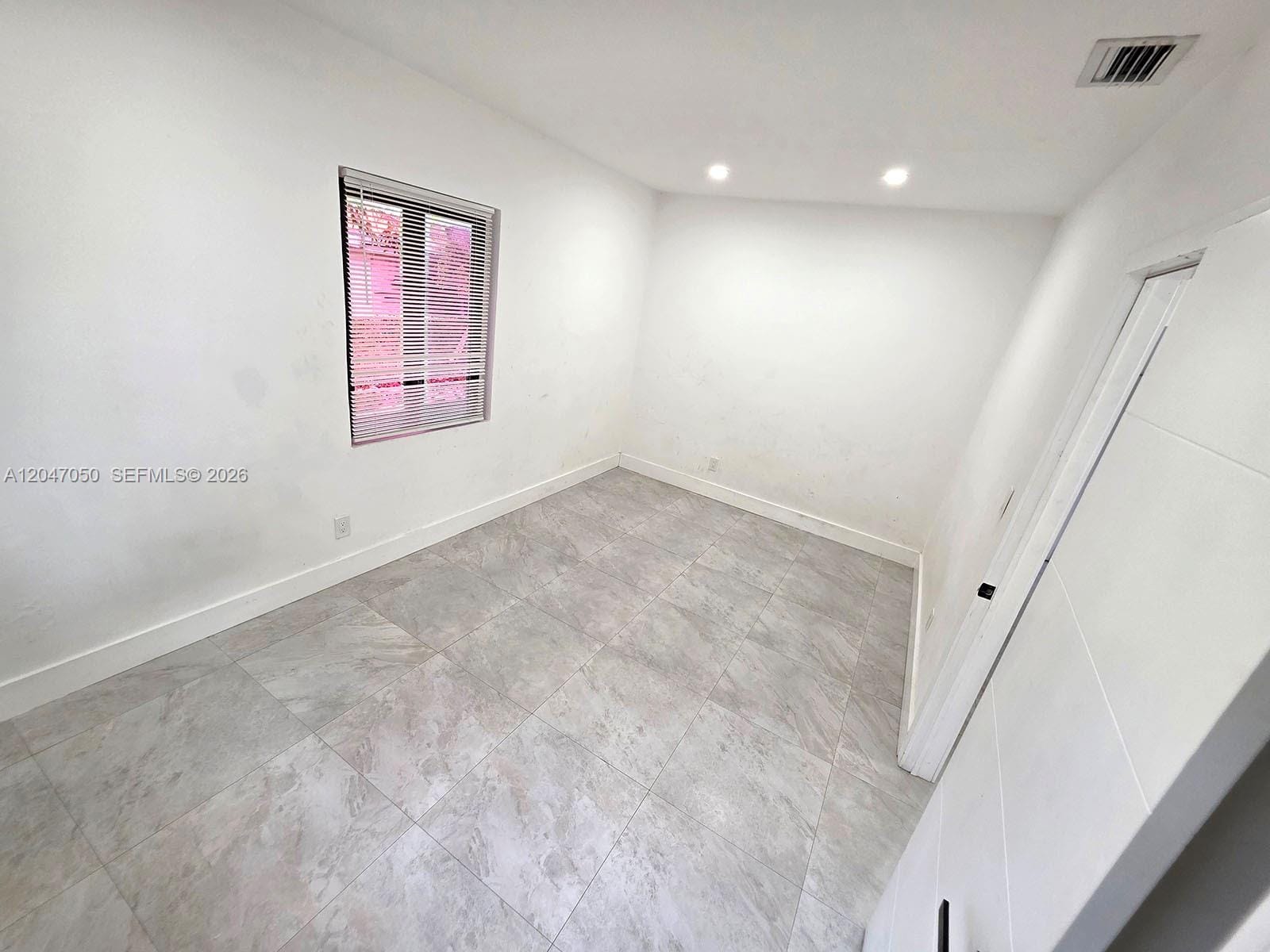 1102 NW 103rd Street, Miami, FL 33150 photo 28