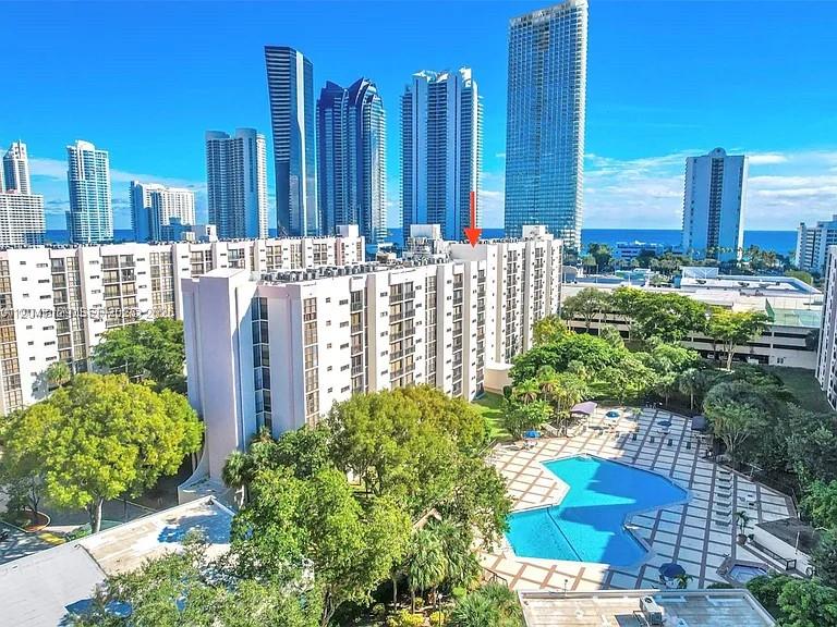 17011 N Bay Road 1018, Sunny Isles Beach, FL 33160