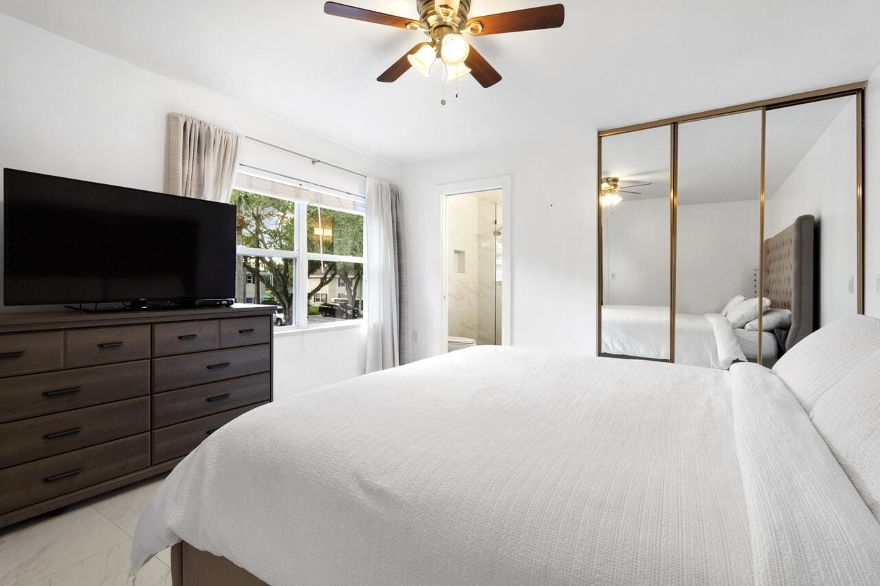 18 Amherst Court D, Royal Palm Beach, FL 33411 photo 16