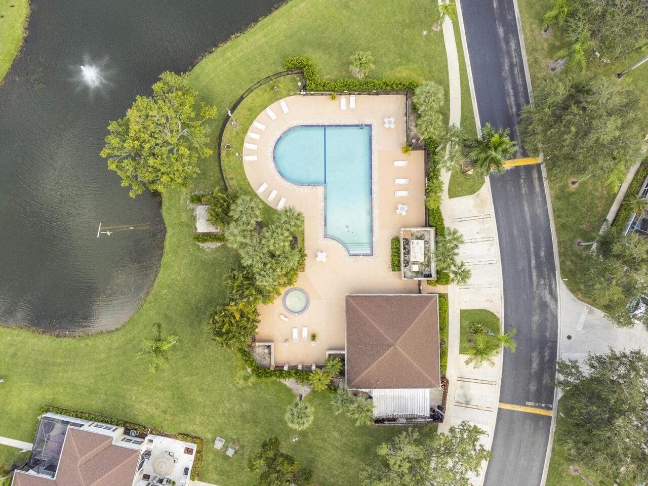 18 Amherst Court D, Royal Palm Beach, FL 33411 photo 21