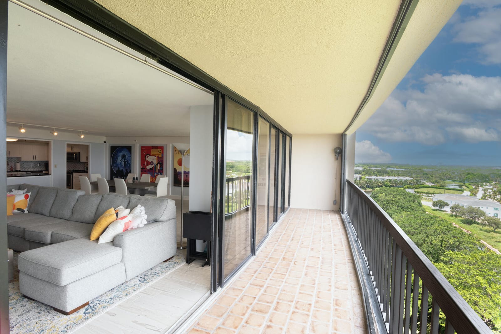 2450 Presidential Way 1405 — photo 10