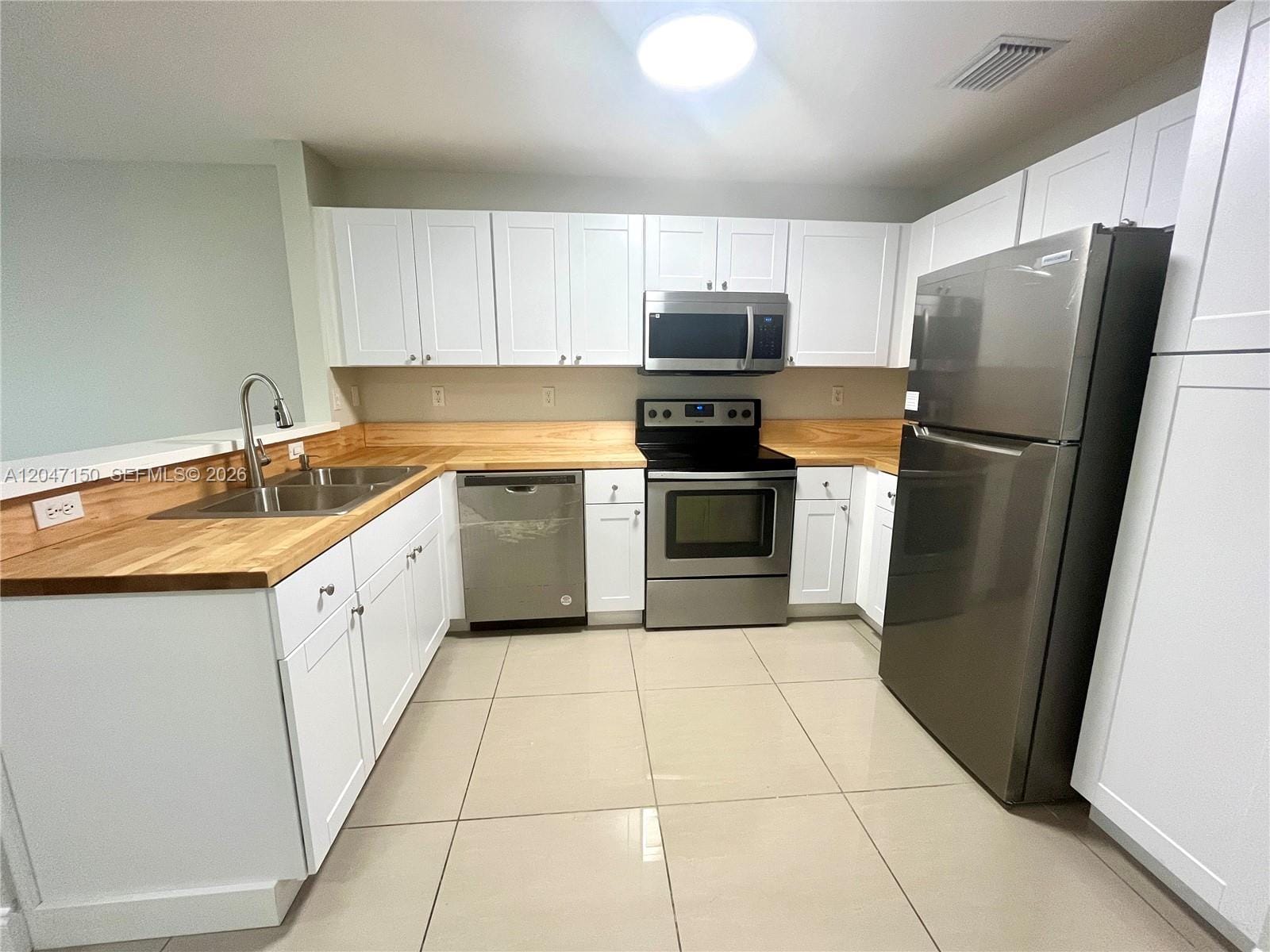 3028 SW 129th Terrace 120 — photo 5