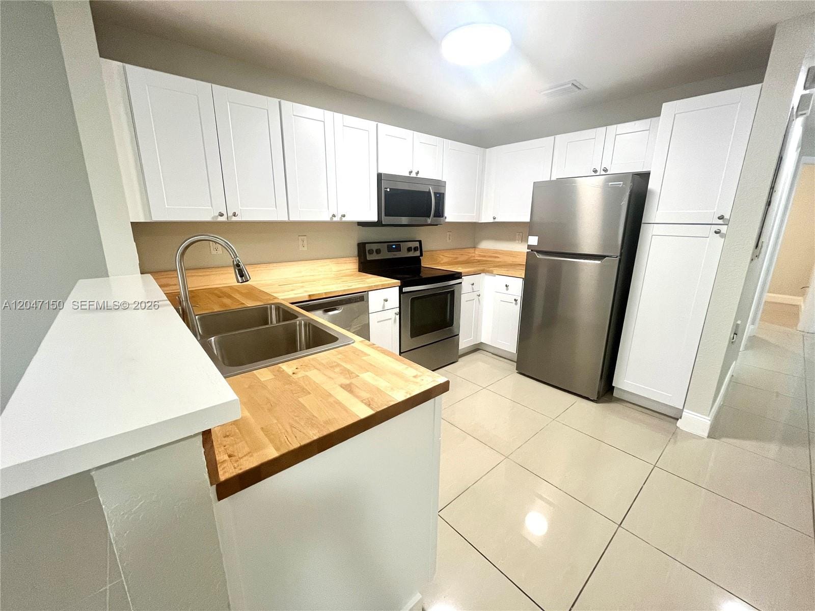 3028 SW 129th Terrace 120 — photo 6