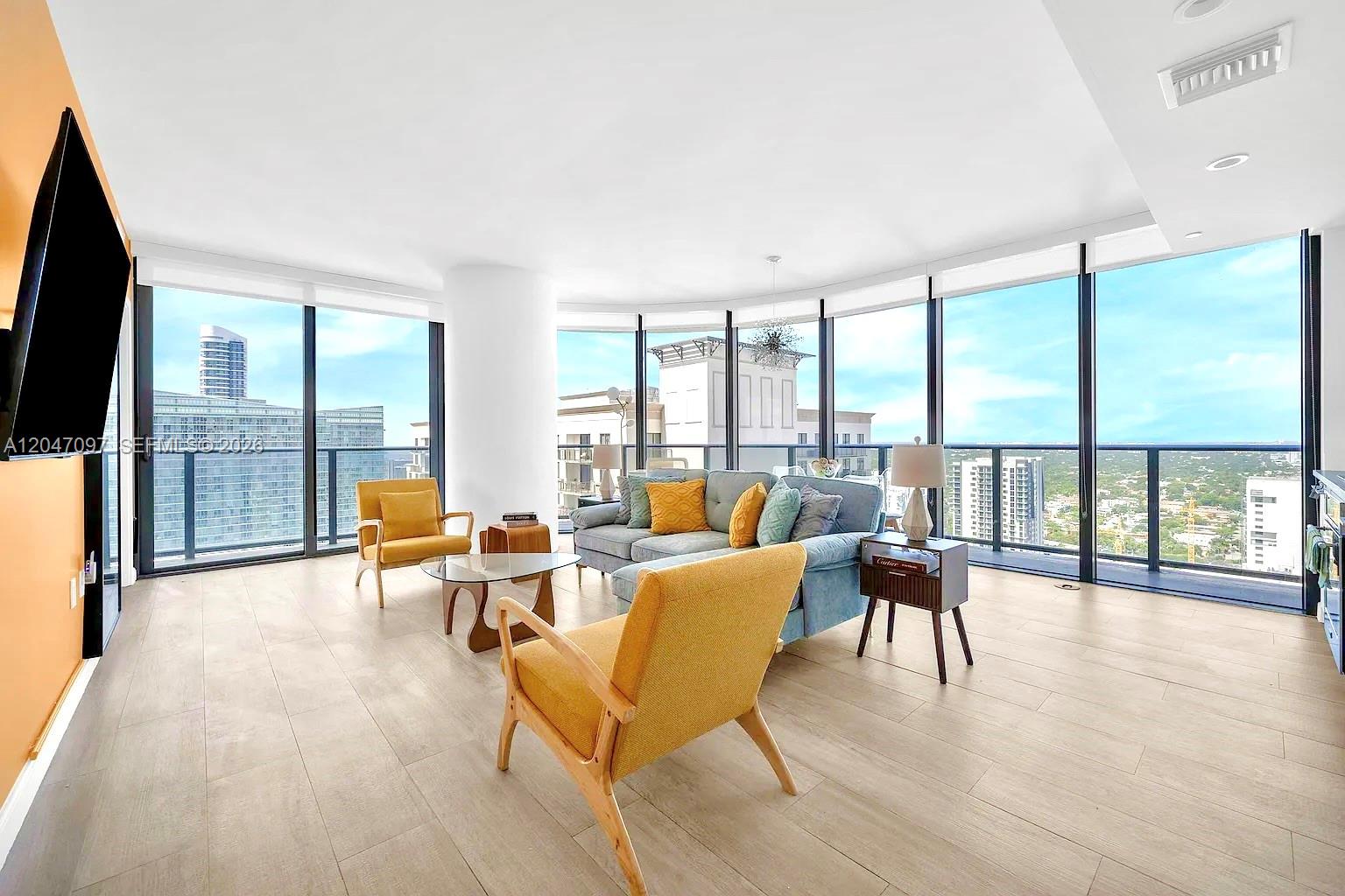 55 SW 9th Street 3306, Miami, FL 33130