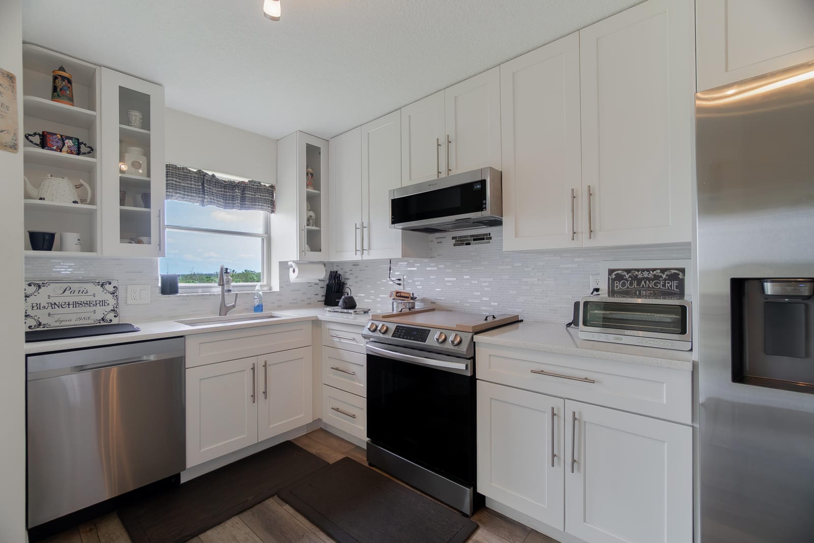 3959 Via Poinciana Drive 602, Lake Worth, FL 33467 photo 15