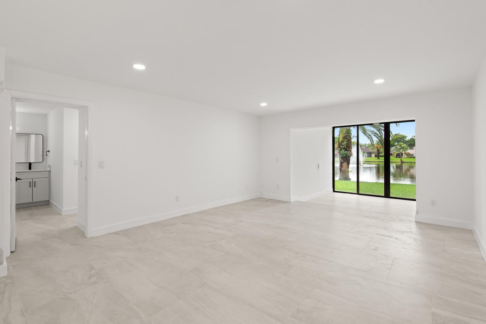 9293 Vista Del Lago 15c — photo 10