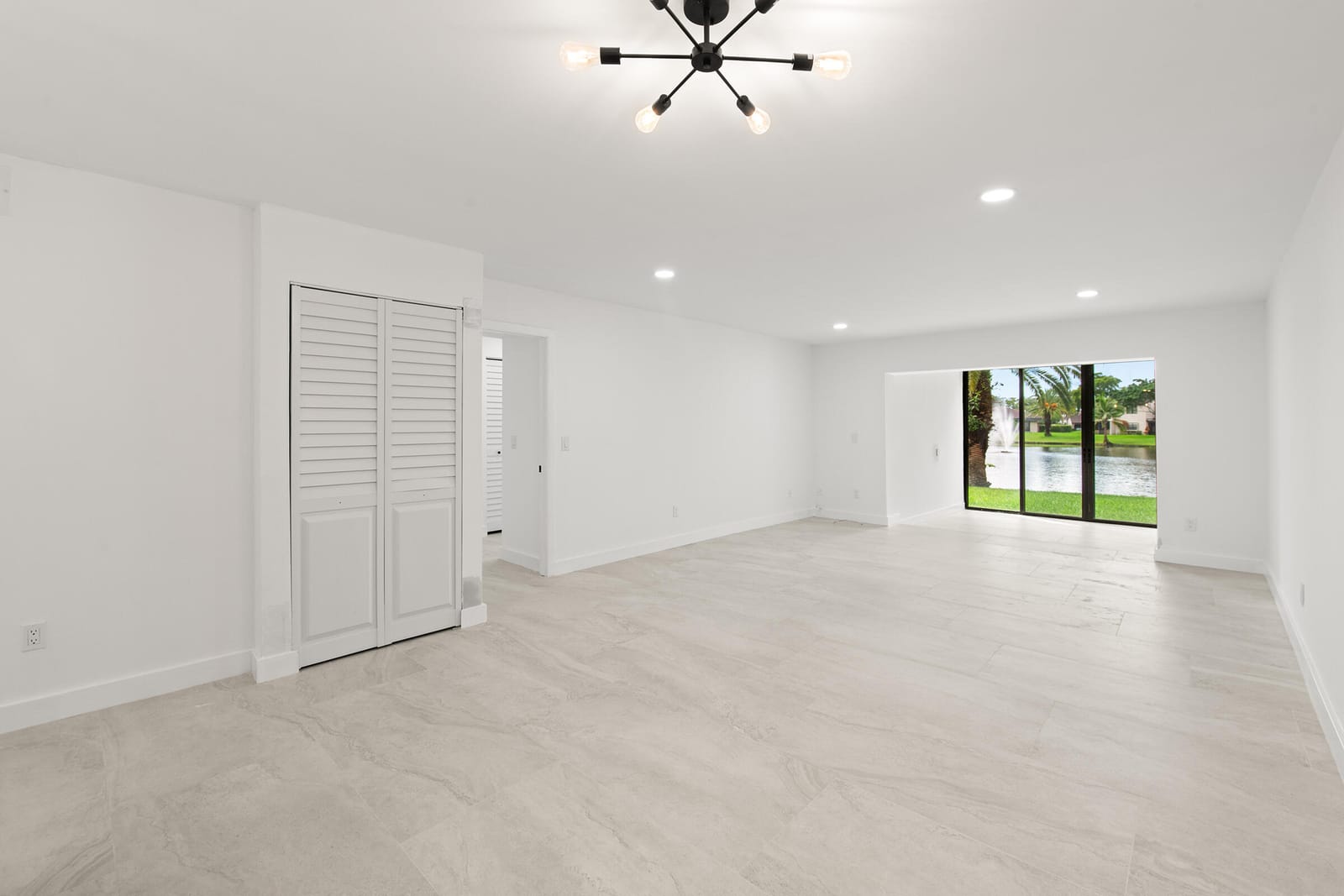 9293 Vista Del Lago 15c — photo 11