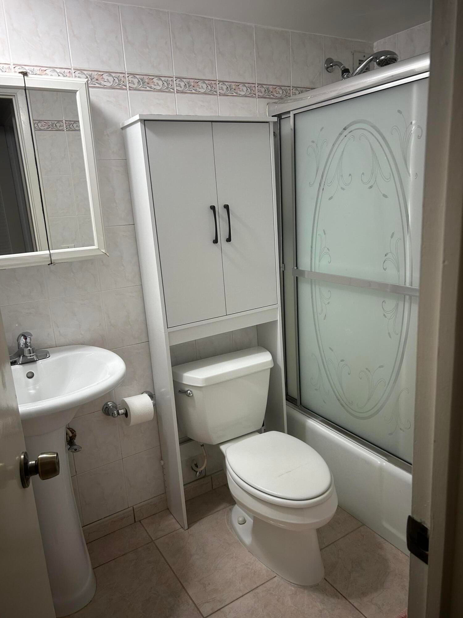 1833 S Ocean Drive 205, Hallandale Beach, FL 33009 photo 7