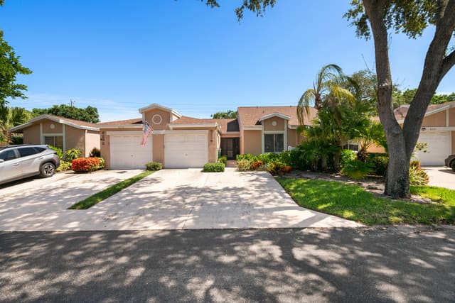 8236 Summerbreeze Lane, Whisper Walk, Boca Raton, FL