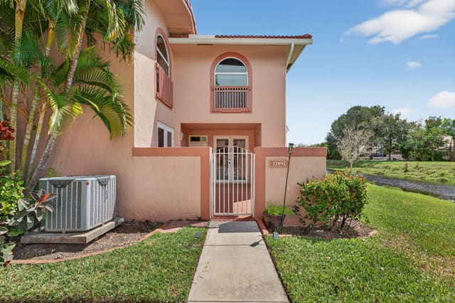 11892 Royal Palm Boulevard 11892, Coral Springs Country Club, Coral Springs, FL