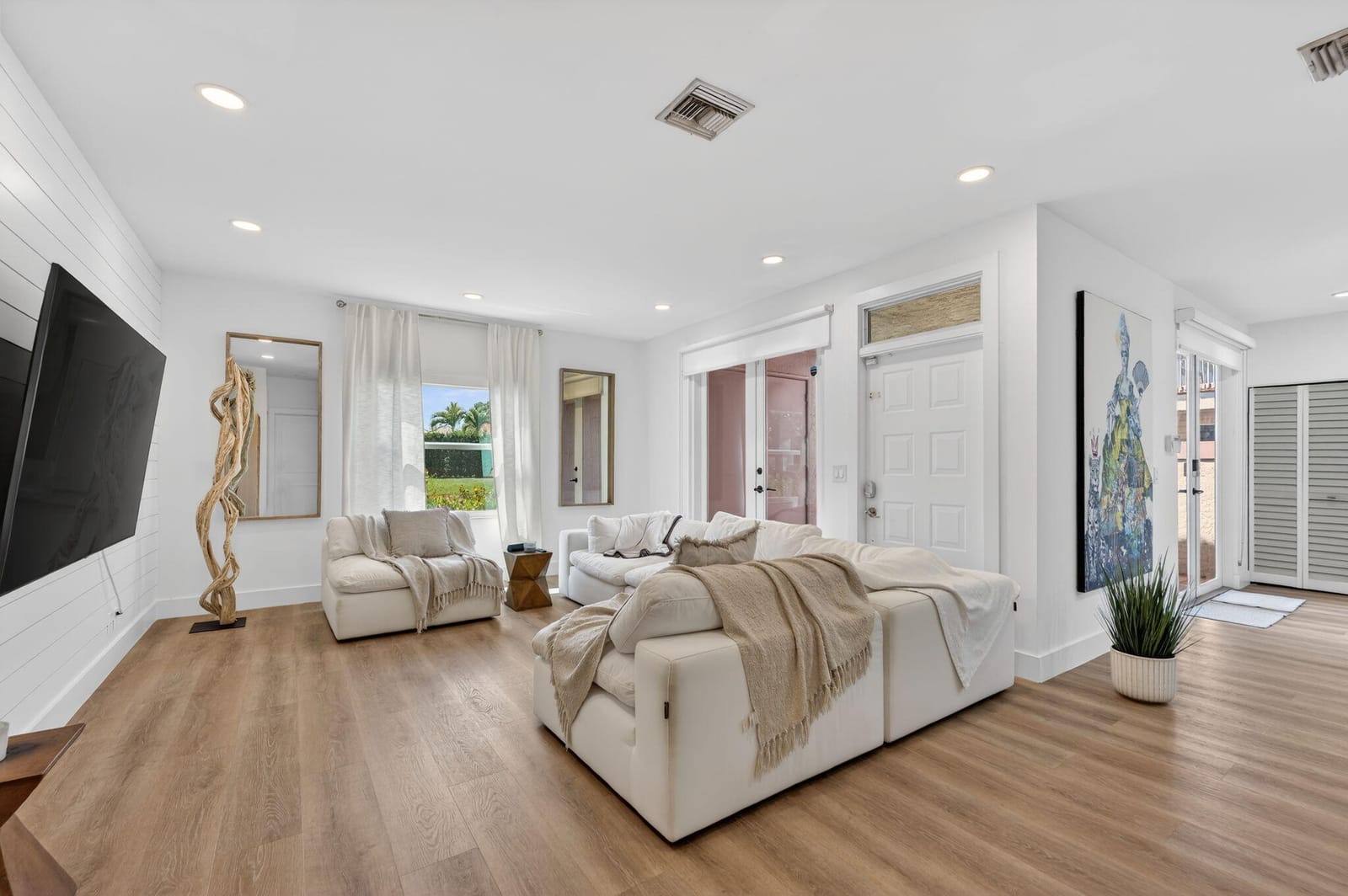 11892 Royal Palm Boulevard 11892 — photo 10